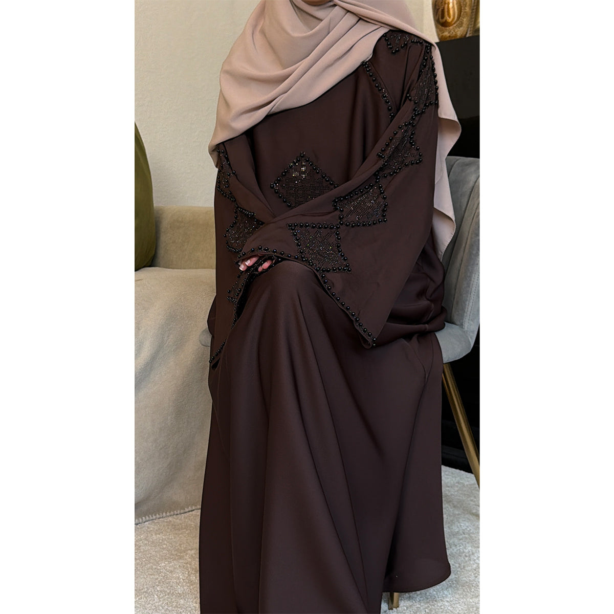 Amirah Pearl Diamond Detail Abaya