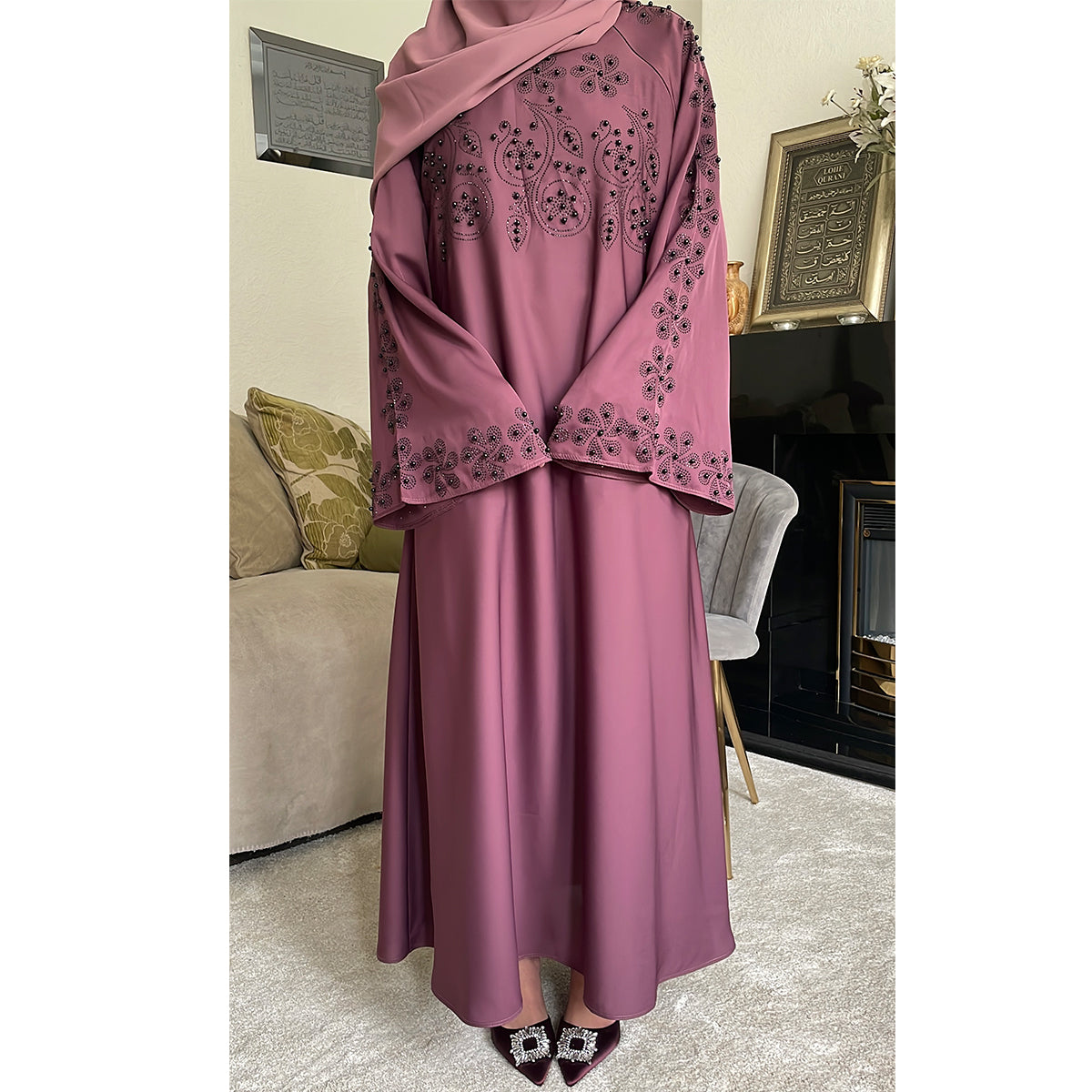 Khadijah Floral Pearl Detail Abaya