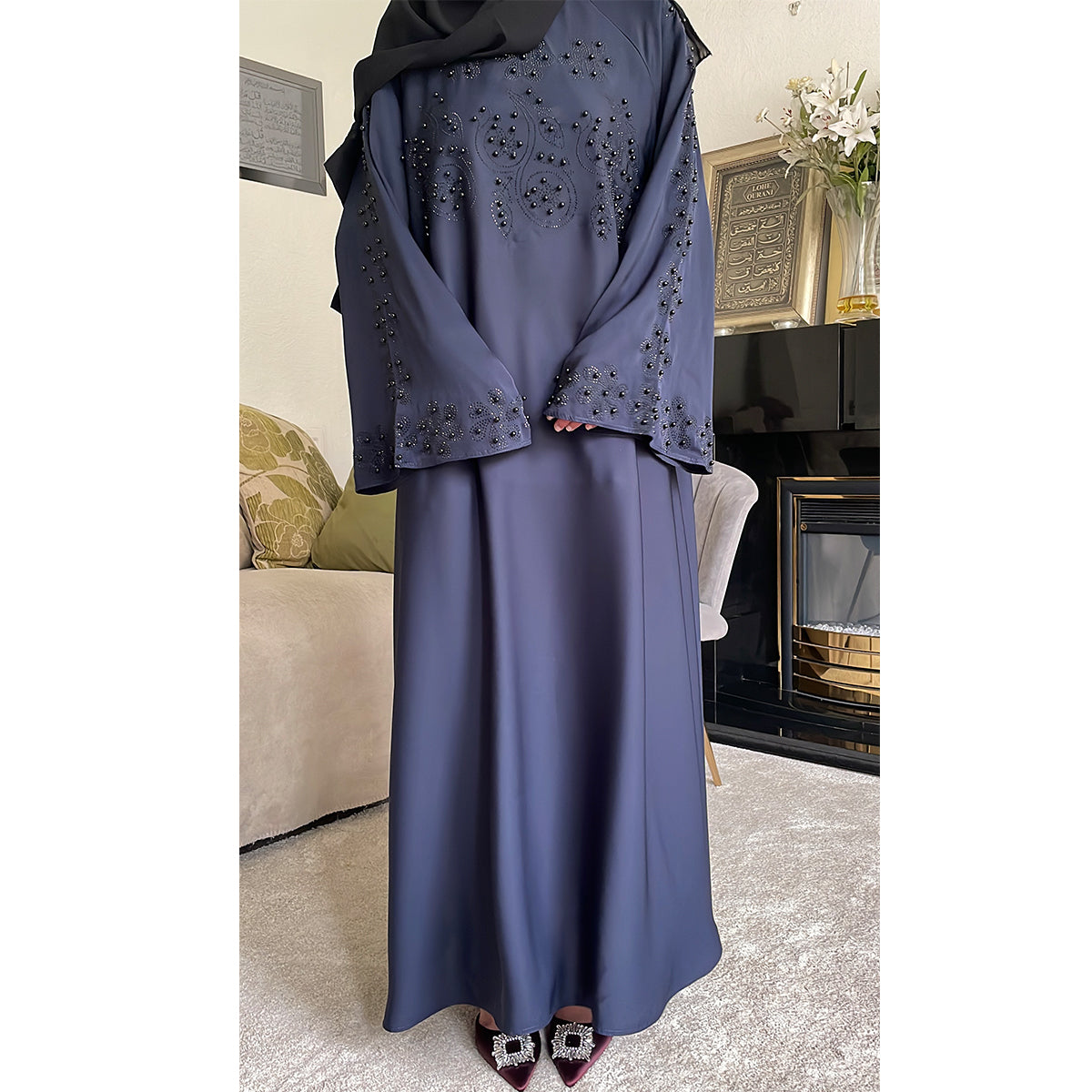 Khadijah Floral Pearl Detail Abaya